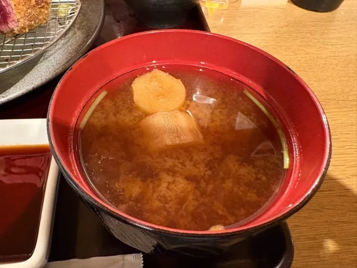 Red miso soup, served as part of the gyukatsu set.