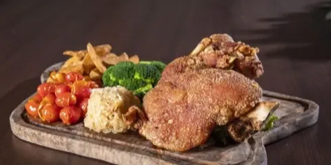 Deep-fried crispy pork knuckle.