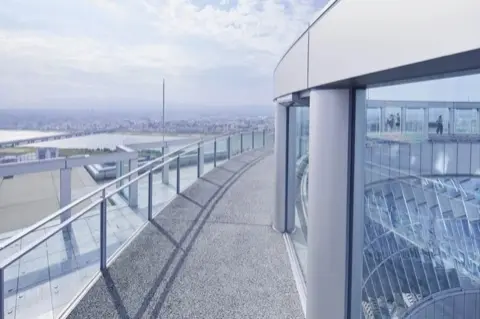 The open-air rooftop Sky Walk.