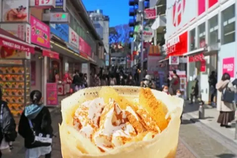 Crepe stands, a Harajuku specialty.