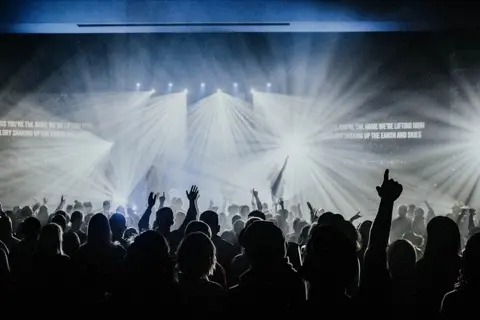 Sunday Worship (Lifehouse) — photo 3
