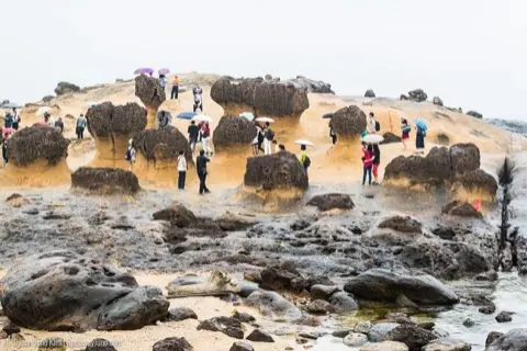 Mushroom rock formations at Yehliu.